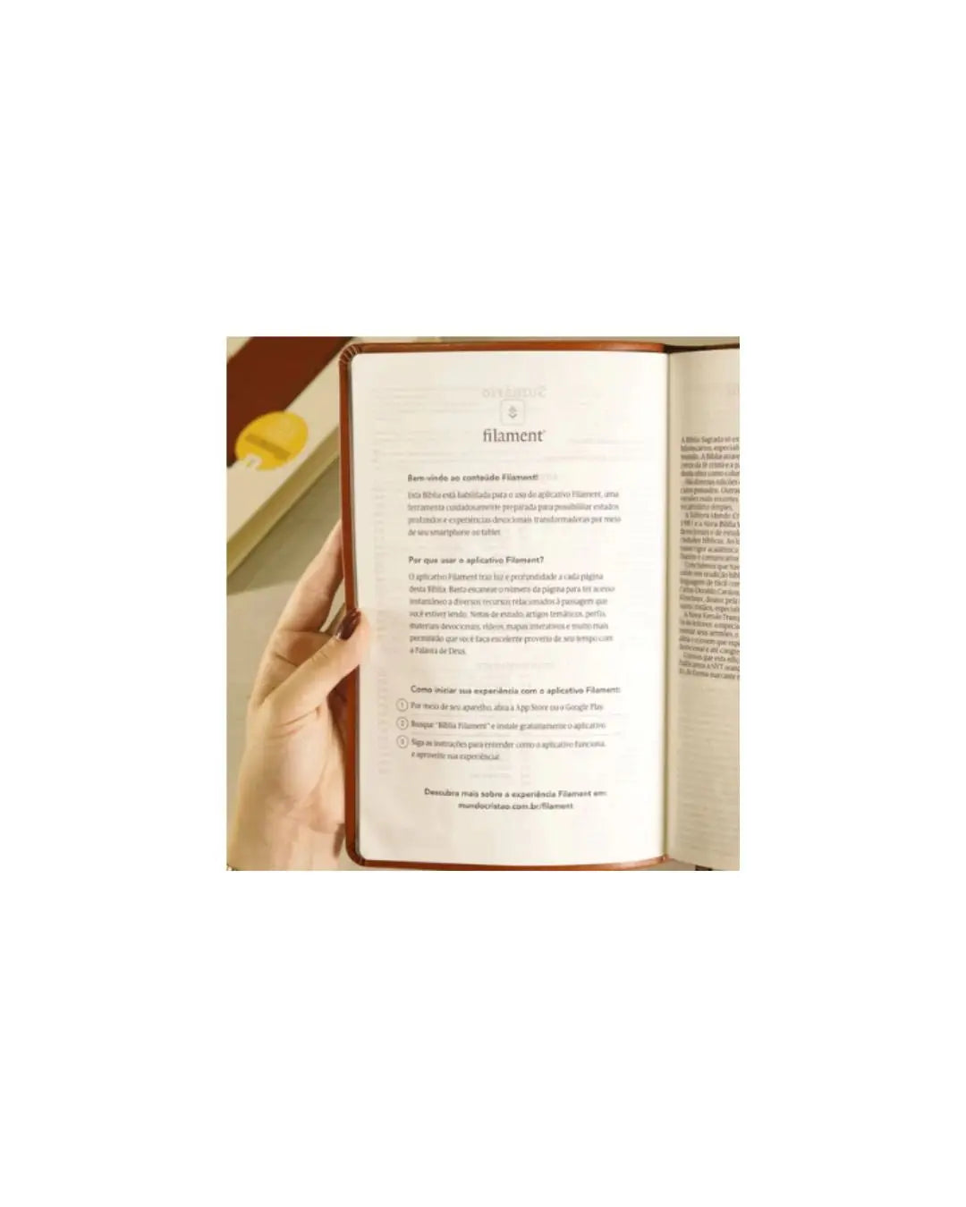 Bíblia Slim Filament | NVT | Letra Grande | Capa Couro Sintético Preto