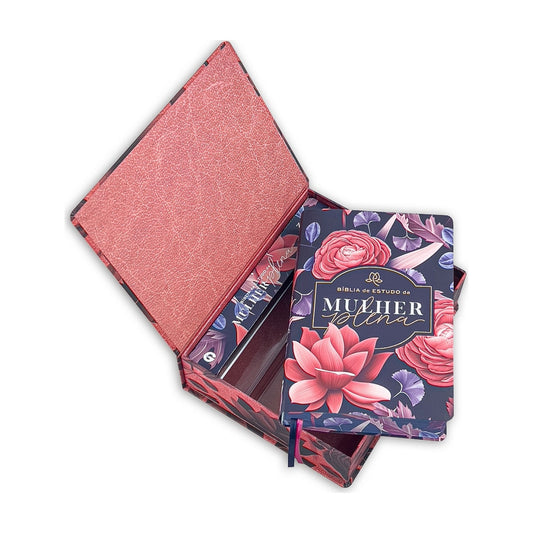 Bíblia De Estudo Da Mulher Plena | NVI | Capa Luxo Big Flower