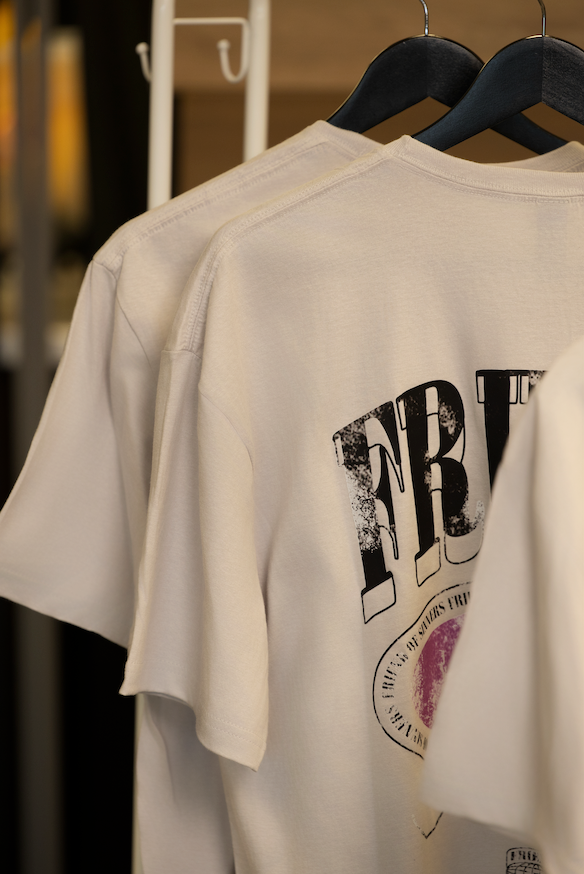 Friends Of Sinners | T-Shirt