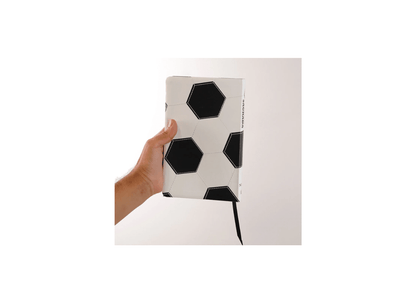 Bíblia Sagrada Slim Futebol | NVI | Capa Luxo Couro Soft Preto e Branco