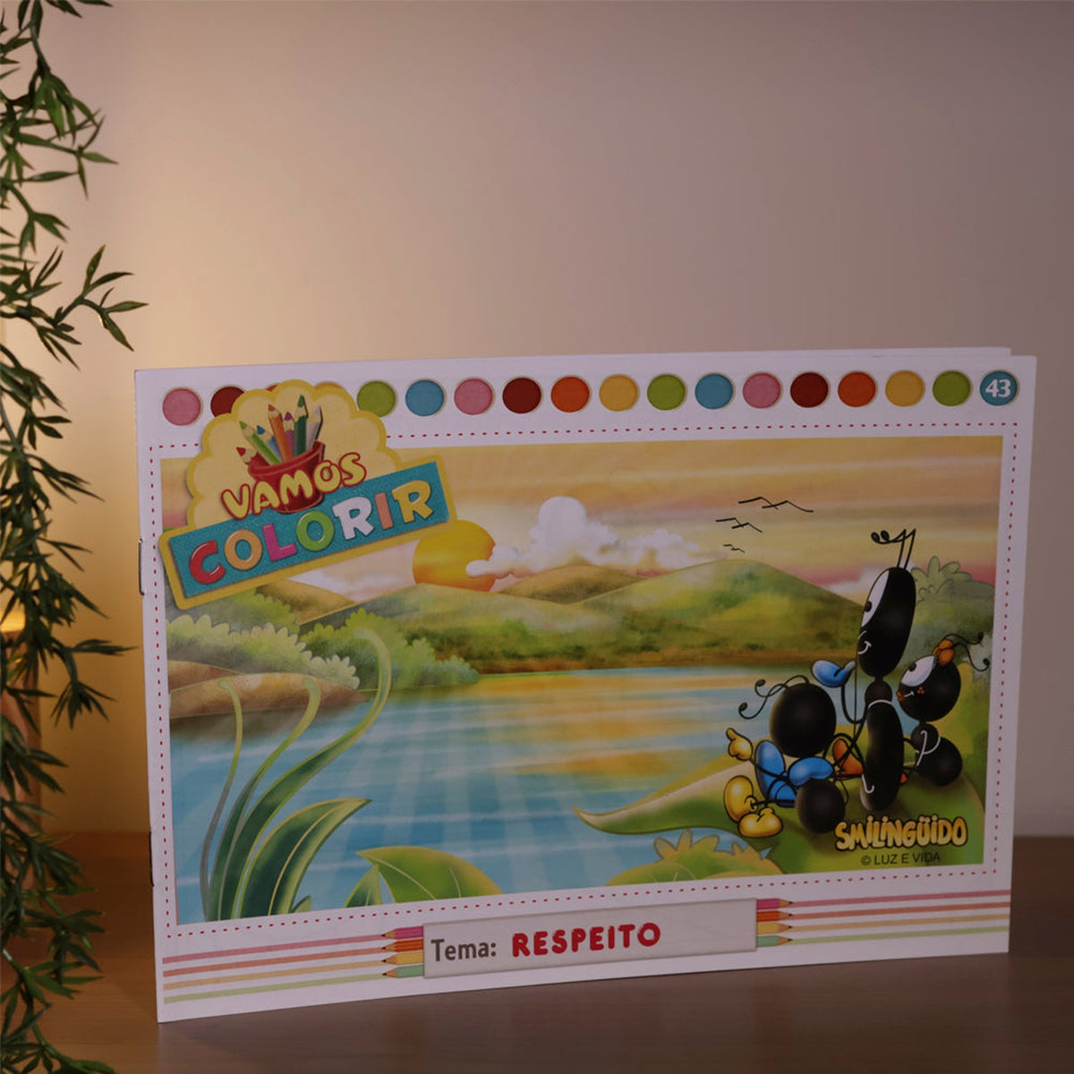 Let's Color | Respect | Smilinguido