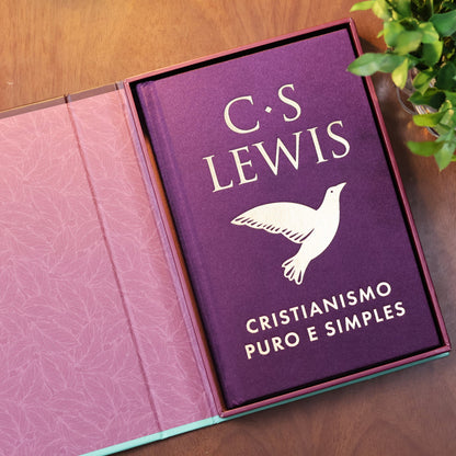 Mere Christianity | C. S. Lewis | Deluxe Edition | Cloth Cover and Magnetic Box