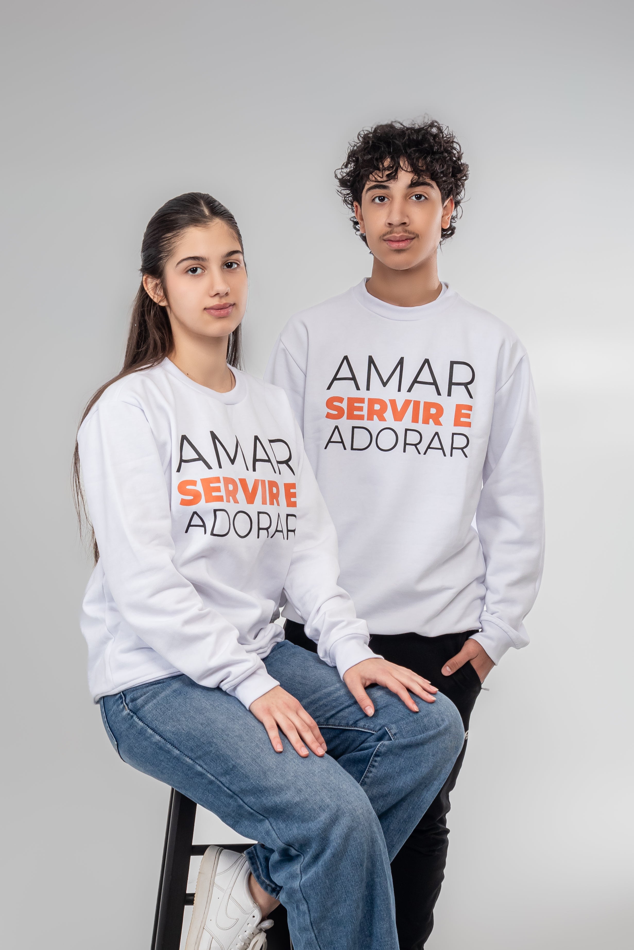 Amar, Servir e Adorar | Sweatshirt